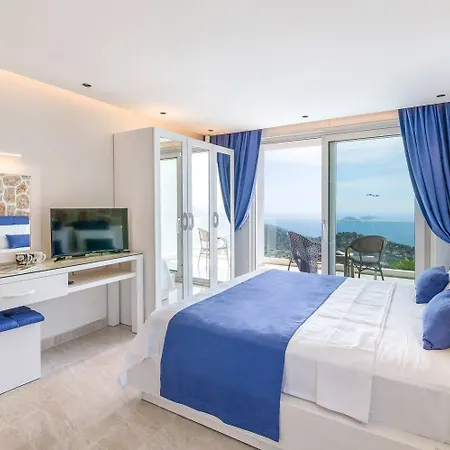 Villa La