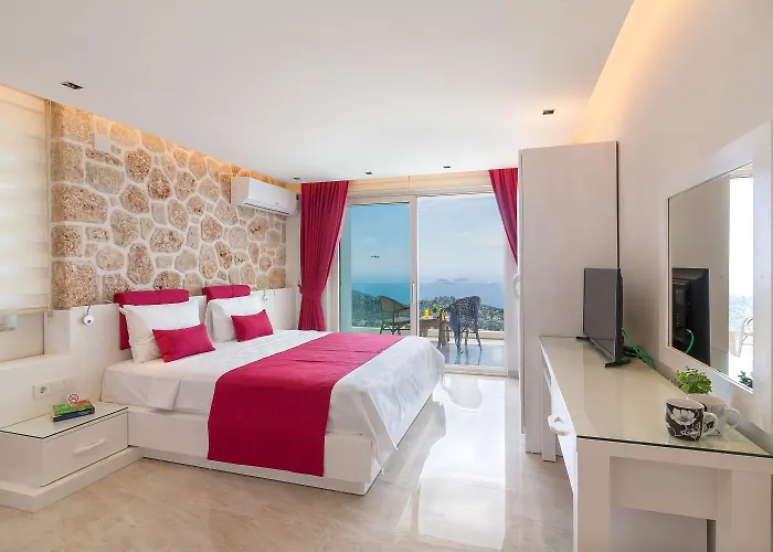 La * Kalkan