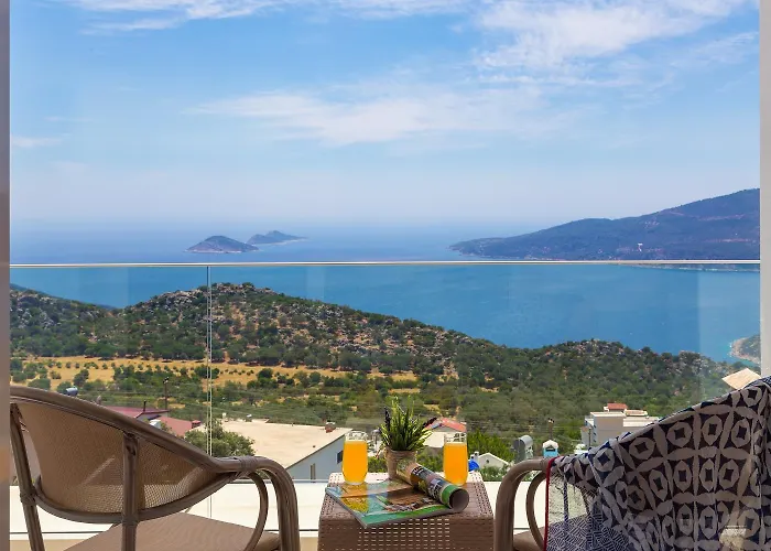 La * Kalkan
