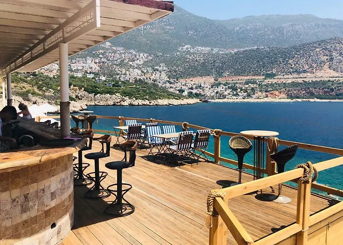 La * Kalkan